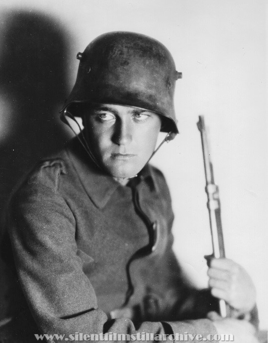 Lwe Ayres in ALL QUIET ON THE WESTERN FRONT (1931)