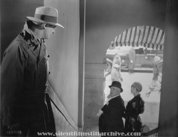 Reginald Denny, Otis Harlan, and Gertrude Olmstead in THE CHEERFUL FRAUD (1926)