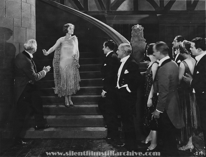 Vilma Banky in THE DARK ANGEL (1925)