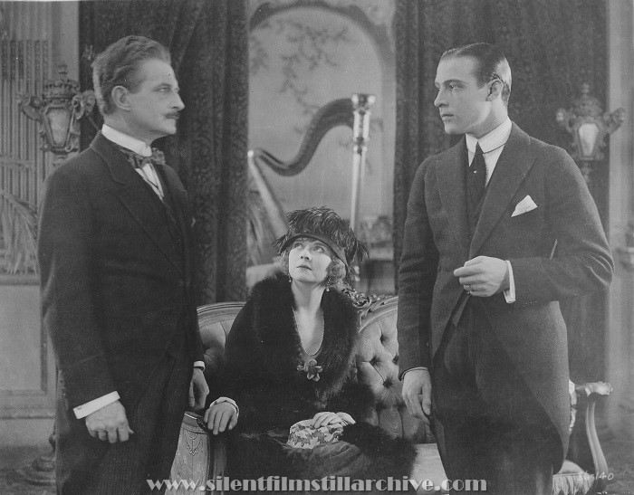 John Sainpolis, Alice Terry and Rudolph Valentino in THE FOUR HORSEMEN OF THE APOCALYPSE (1921)