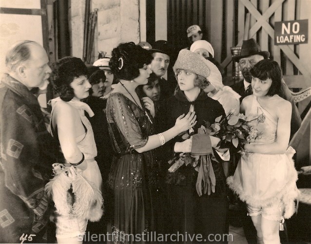 Wanda Hawley in HER FACE VALUE (1921)