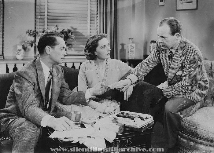 Franchot Tone, Doe Avedon (Betty Harper), and Myron McCormick in JIGSAW (1949)