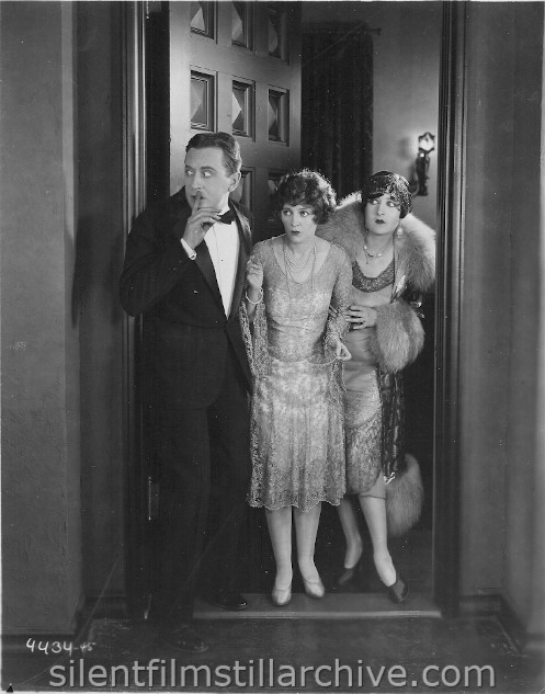 THE MYSTERY CLUB (1926) with Matt Moore, Mildred Harris and Edith Roberts