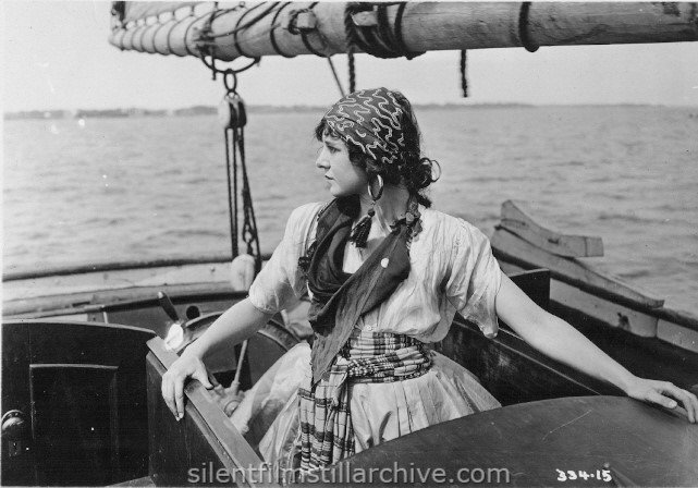 Gladys Hulette in PRUDENCE THE PIRATE (1916)