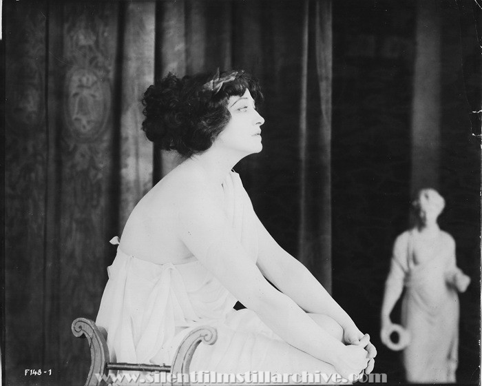 Pauline Frederick in SAPHO (1917)