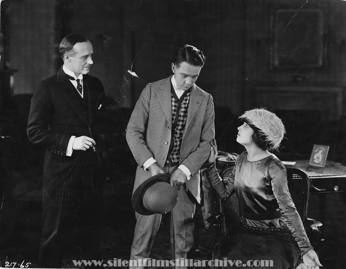 Robert Agnew and Alice Joyce in THE SPORTING DUCHESS (1920)