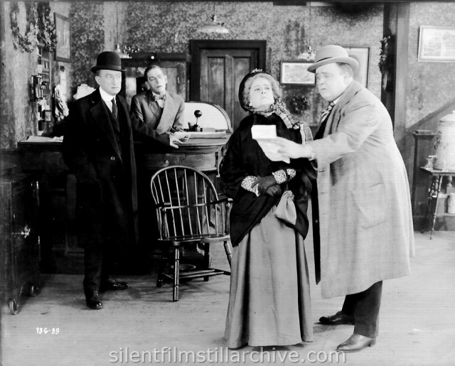 Julia Stewart and Frank McIntyre in THE TRAVELING SALESMAN (1916)