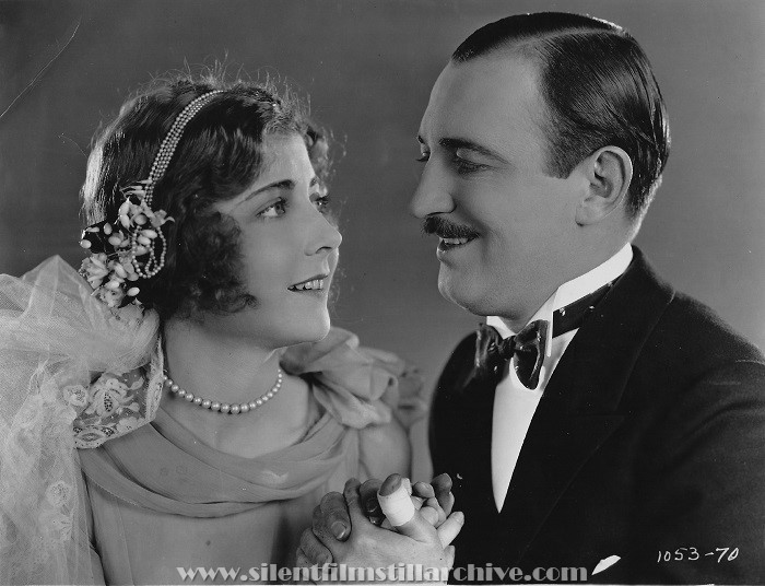 Anne Sheridan and Raymond Griffith in WEDDING BILL$ (1927)