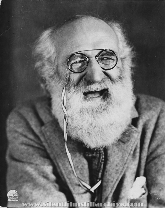 Luke Cosgrove in WELCOME HOME (1925)