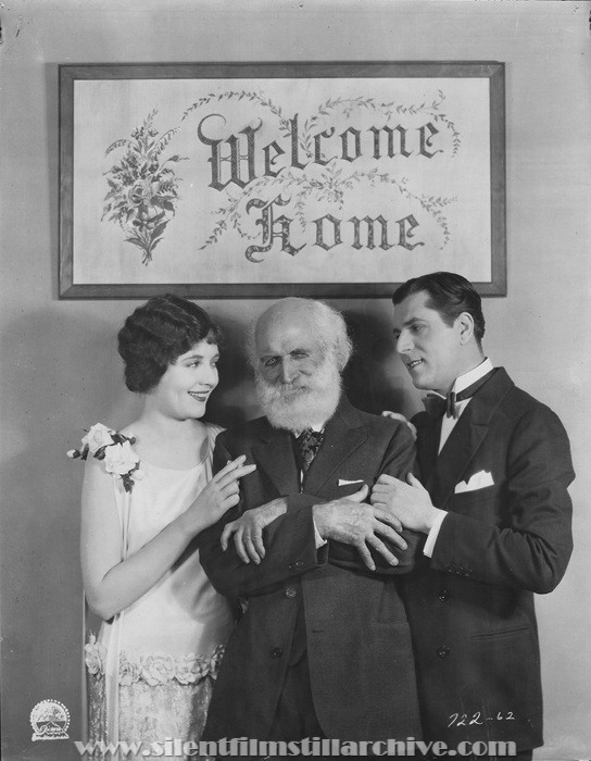 Lois Wilson, Luke Cosgrove, and Warner Baxter in WELCOME HOME (1925)