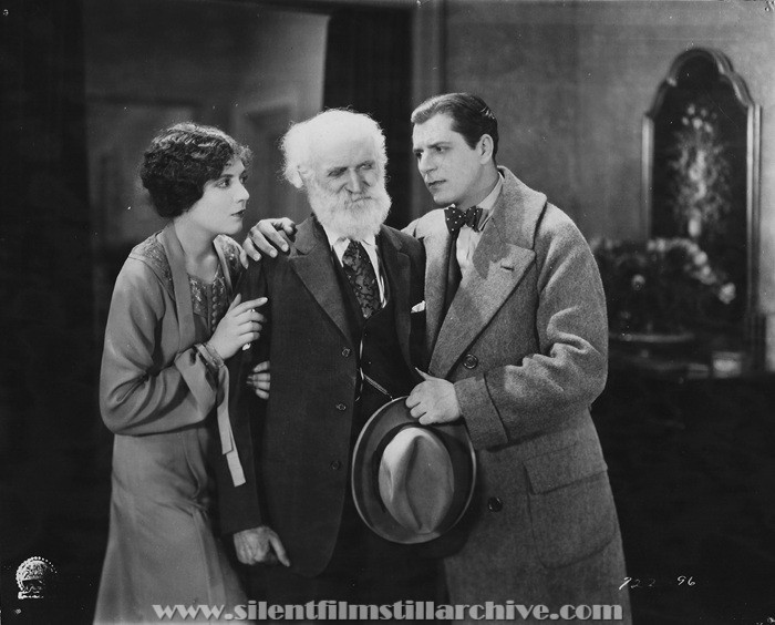 Lois Wilson, Luke Cosgrove, and Warner Baxter in WELCOME HOME (1925)