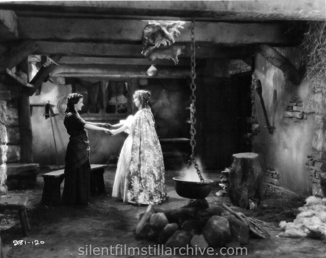 Patricia Avery and Lillian Gish in ANNIE LAURLE (1927)