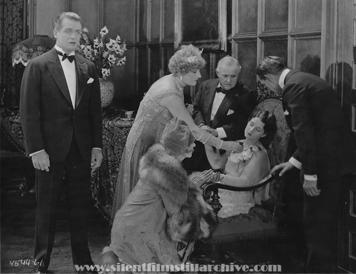 Reginald Denny, Gertrude Astor, Emily Fitzroy, Otis Harlan, Gertrude Olmstead, and Charles Gerrard in THE CHEERFUL FRAUD (1926)