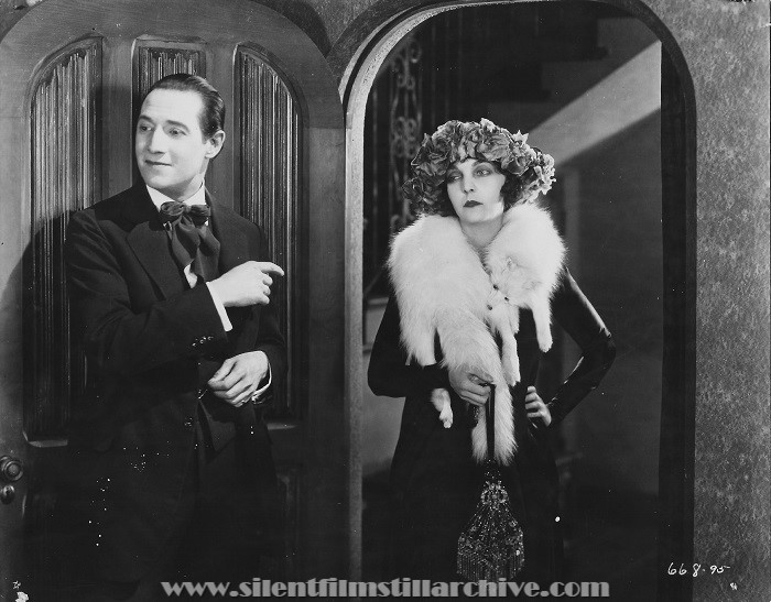 Elliott Dexter and Zasu Pitts in THE FAST SET (1924)