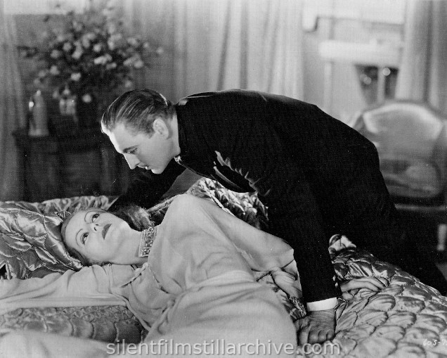 Greta Garbo and John Barrymore in GRAND HOTEL (1932).