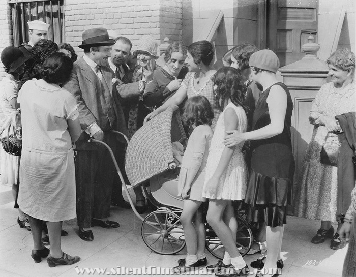 Henry Armetta in LITTLE ACCIDENT (1930)