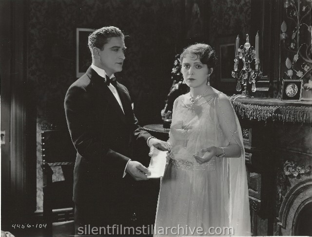 Francis X. Bushman and Billie Dove in THE MARRIAGE CLAUSE (1926).