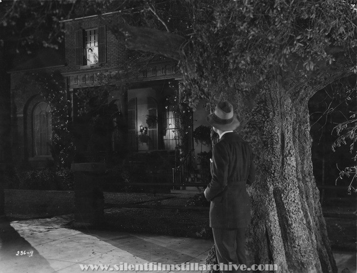 Eleanor Boardman and William Haines in MEMORY LANE (1926)