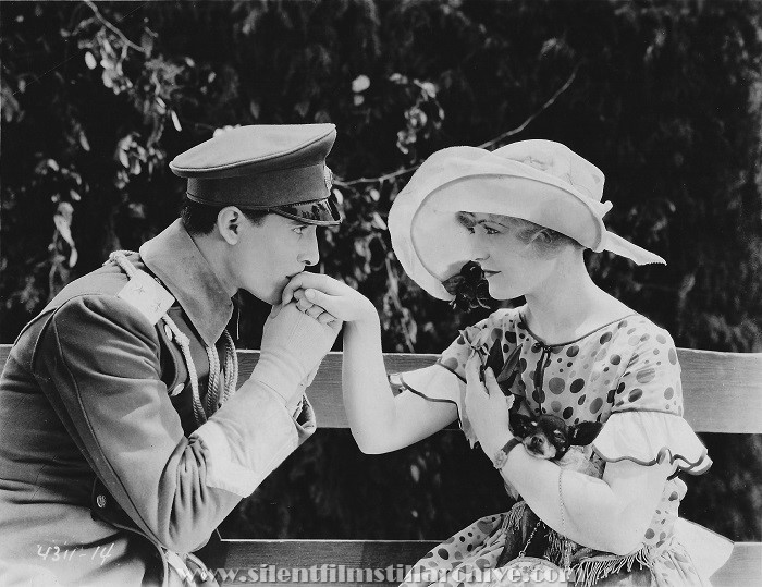 Raymond Keane and Laura La Plante in THE MIDNIGHT SUN (1926)