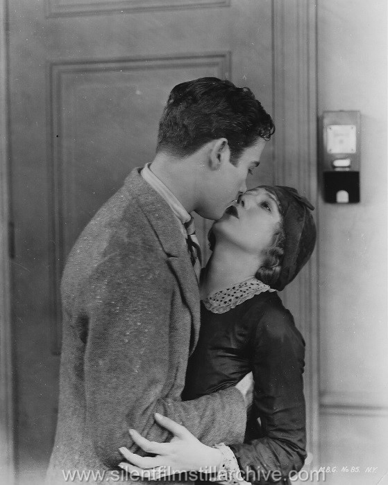 Charles "Buddy" Rogers and Mary Pickford in MY BEST GIRL (1927).