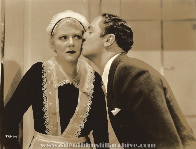 Jean Dixon and William Powell in MY MAN GODFREY (1936).