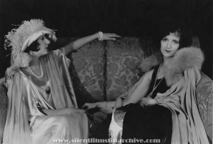 Publicity photo of Norma Talmadge and Constance Talmadge