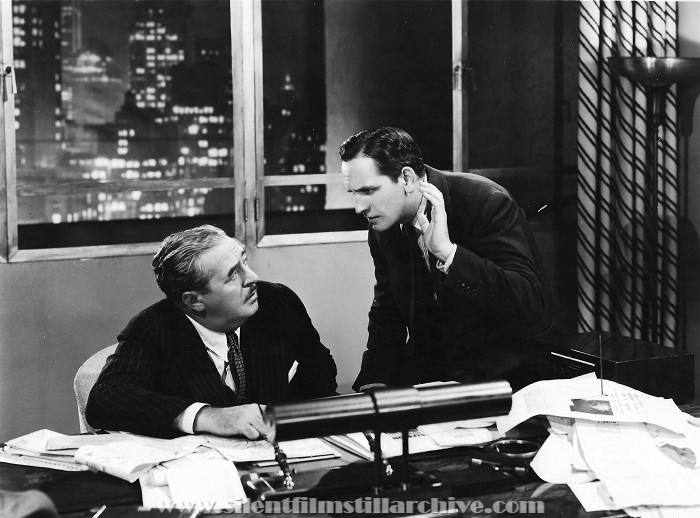 Walter Connolly and Frederic March in NOTHING SACRED (1937)