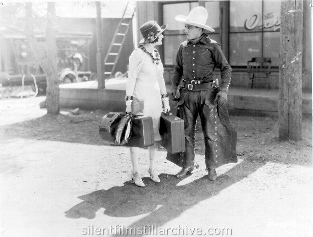 Tom Mix and Dorothy Dwan in SILVER VALLEY (1927)