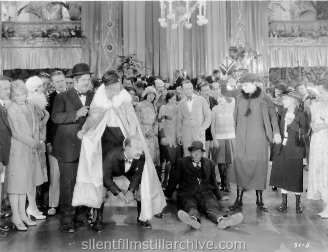  Stan Laurel, Oliver Hardy, Noah Young, Charlotte Mineau, Edna Marion and James Finlayson in SUGAR DADDIES (1927)