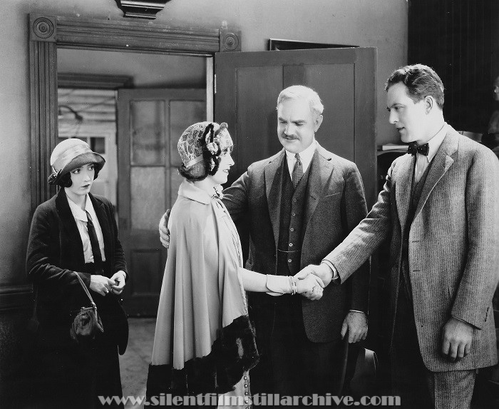 Bessie Love, Eileen Percy, Berton Churchill, and Thomas Meighan in TONGUES OF FLAME (1924)
