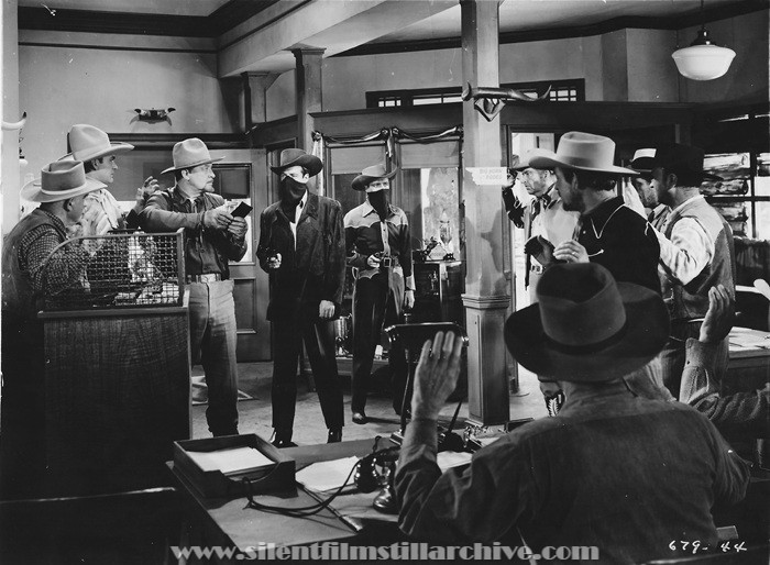TWO GUYS FROM TEXAS (1948)
