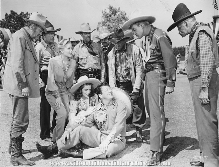 Penny Edwards, Dorothy Malone, Jack Carson and Forrest Tucker in TWO GUYS FROM TEXAS (1948)