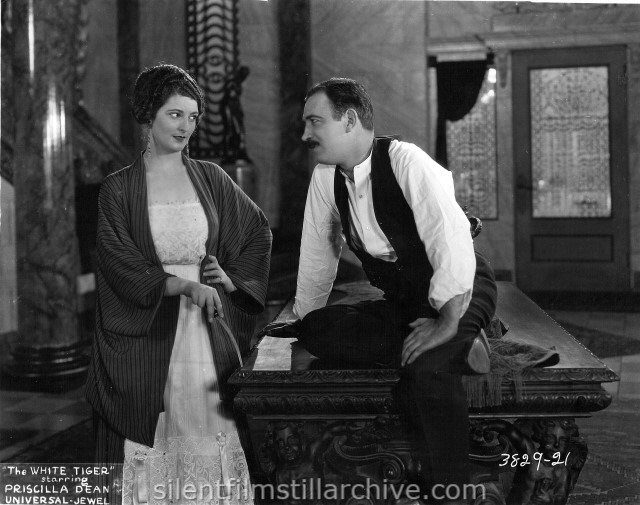 Priscilla Dean and Raymond Griffith in WHITE TIGER (1923)