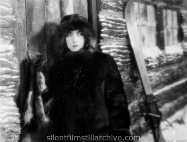 Aileen Pringle in WILDERNESS WOMAN (1926)